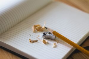 crayon sur un cahier